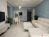 金桂·錦繡龍都精裝3室未入住