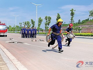 高新區(qū)開展消防應(yīng)急演練