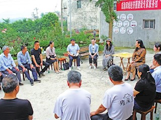 一場(chǎng)別開生面的院壩會(huì)